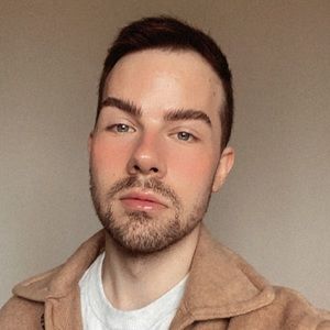 Meet your Posher, Zachary